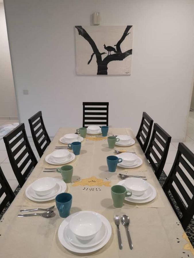 Skyloft Muslim Suite Johor Bahru Exteriör bild